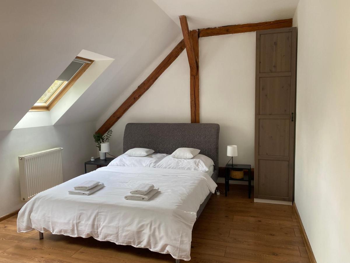 Sunny Attic Apartment Зволен Экстерьер фото